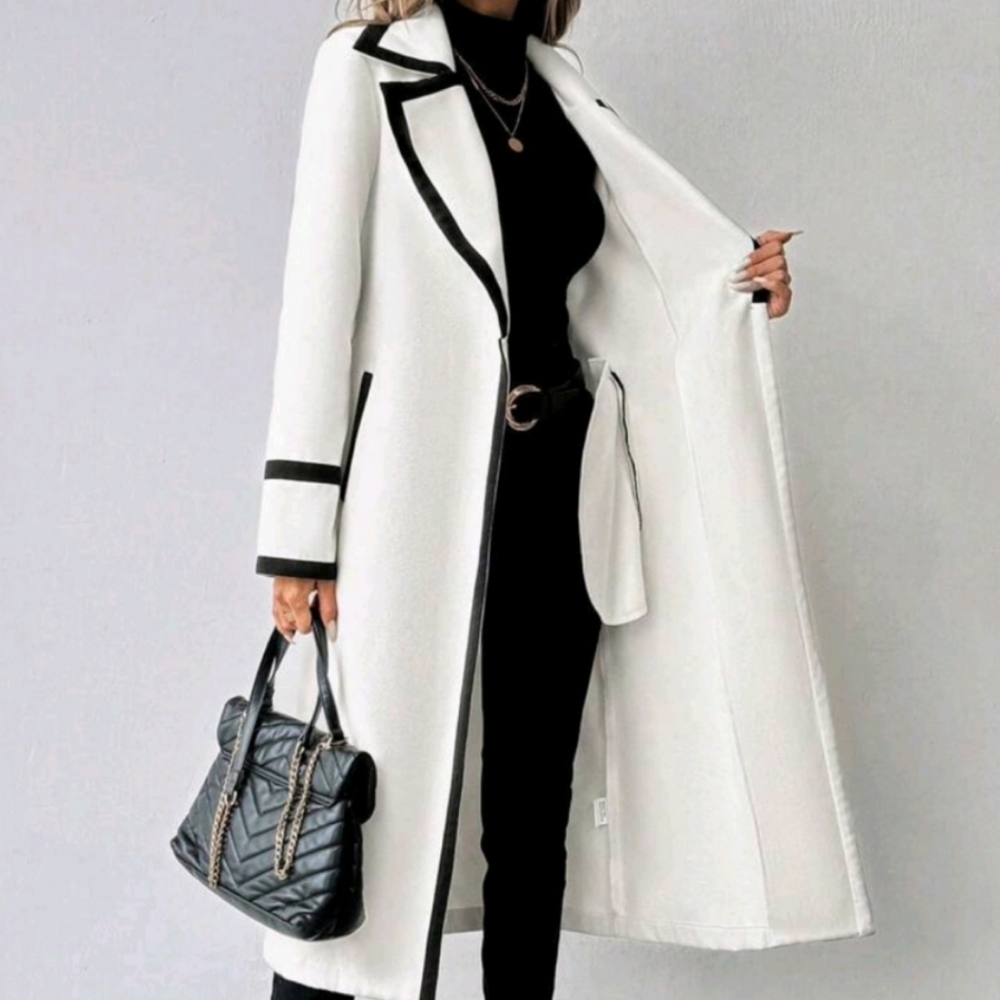 Elegant White and Black Women's Coat - Picture 7 of 7
